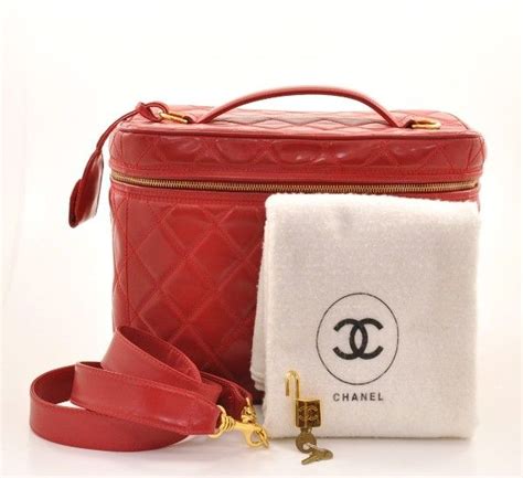 chanel red cosmetic bag|red chanel boyfriend bag.